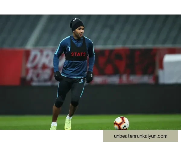 洛伦特在球队中的贡献持续提升，状态回暖令人期待