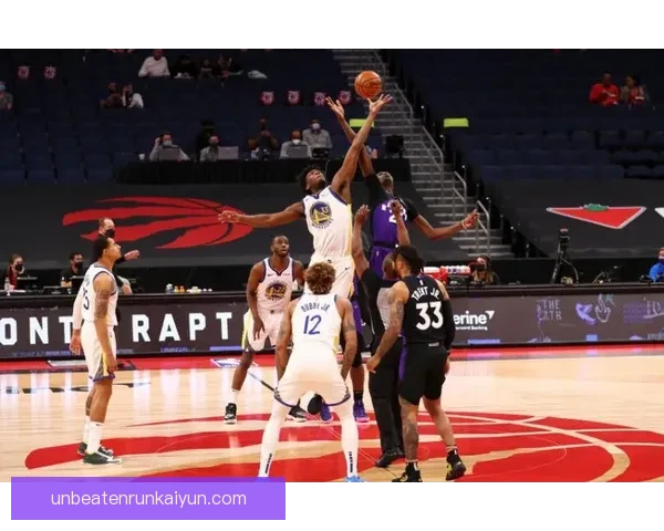 西甲比利亚雷亚尔转会动态引发关注，球队未来值得期待